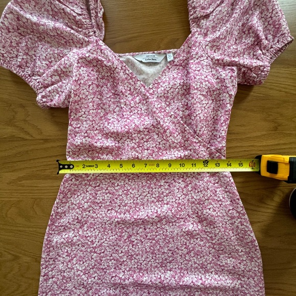 other stories puff sleeves pink dress- size 4 - Picture 8 of 8